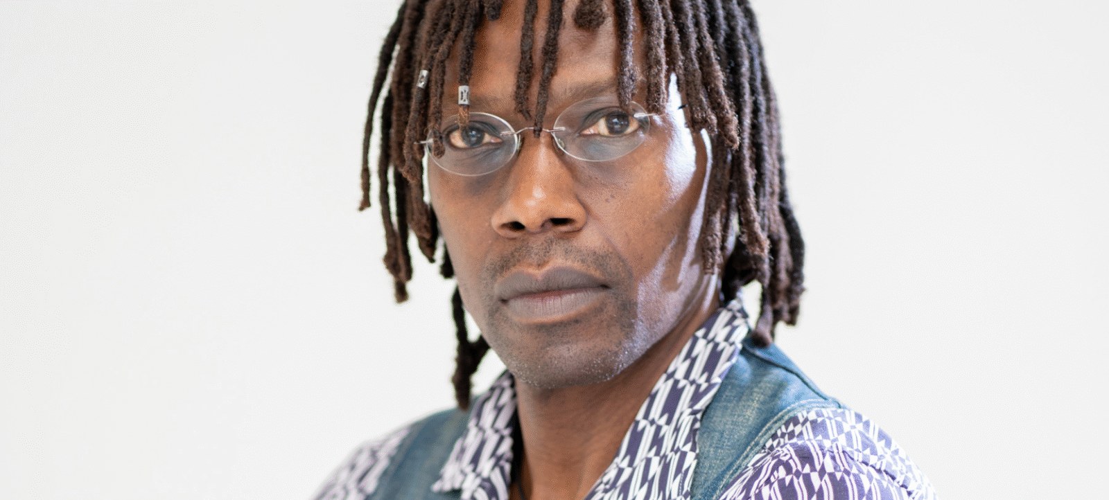 Dixon Chibanda: 'Vriendschapsbankjes bewijzen dat we de verbinding kunnen herstellen'